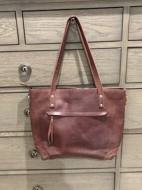 All Leather Tote Bag, Hand Crafted. Work Bag, Diaper Bag, School Bag, Gorgeous.